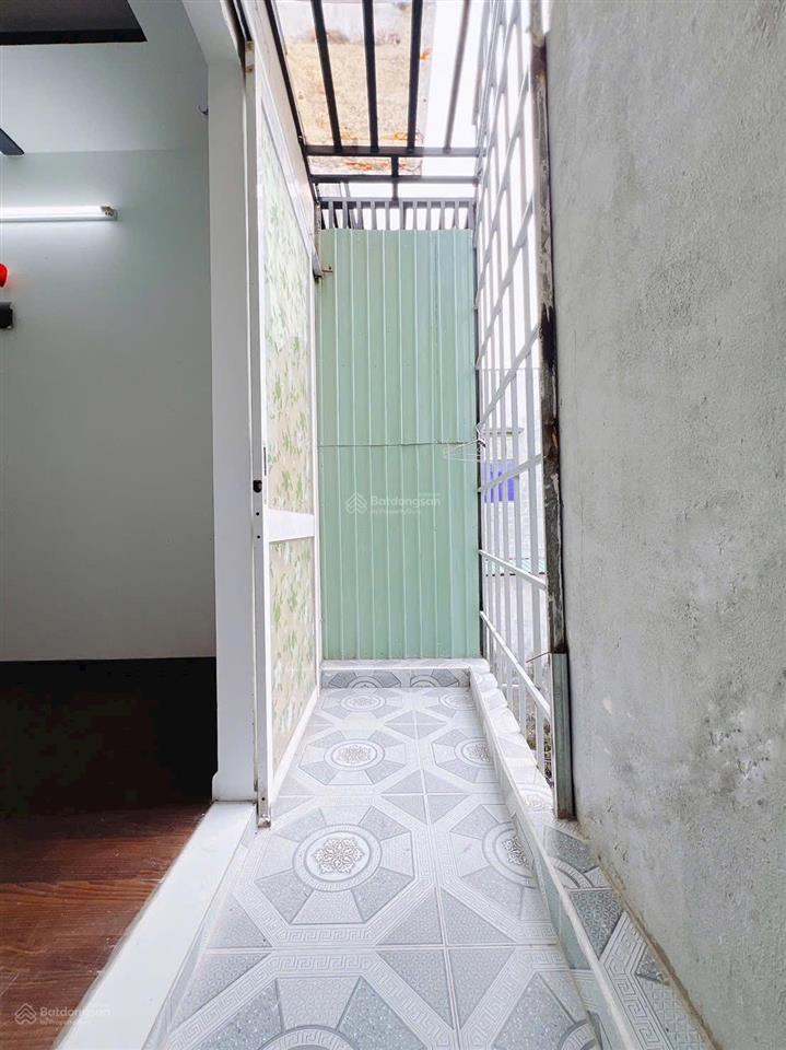 Bán nhà sổ đsh, đường lê văn lương, hẻm xe hơi, ngay cầu long kiển