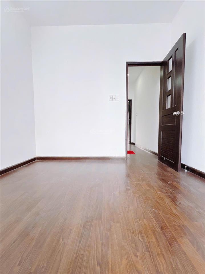Bán nhà sổ đsh, đường lê văn lương, hẻm xe hơi, ngay cầu long kiển