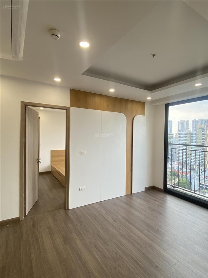 Chính chủ gửi cho căn hộ 3pn tại handico 33 lê văn lương full đồ siêu chill chỉ kéo vali vào ở ngay