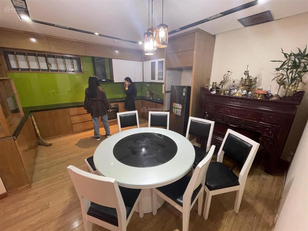 Chính chủ gửi cho thuê 2pn, 2wc tại hei tower, 90m², chỉ 15tr ngay gần trường phan đình giót