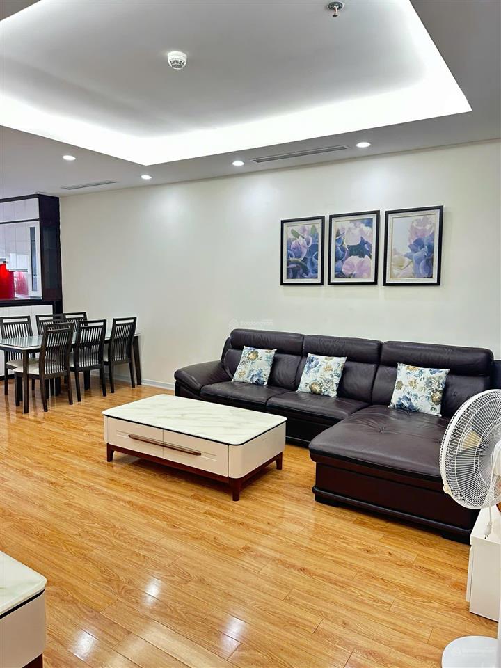 Căn hộ ấm cúng cho thuê l 3pn, 2wc, 120m² tại diamond flower tower, 22 triệu vnd cho gia đình việt