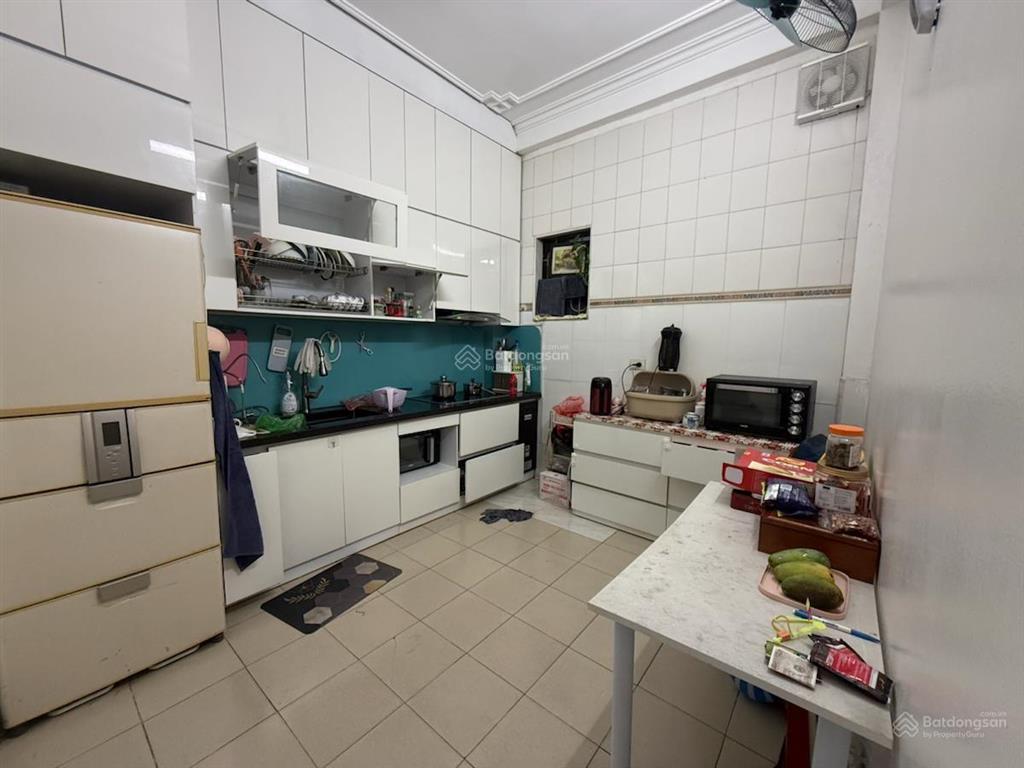 Phố nguyễn khoái, hai bà trưng nhà 3 tầng 43m2 9,3 tỷ