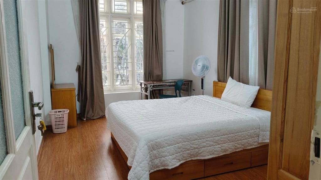 Cho thuê nhà riêng 30 triệu, 100m2, 6pn, 3wc tại âu cơ, nhật tân, tây hồ, hà nội