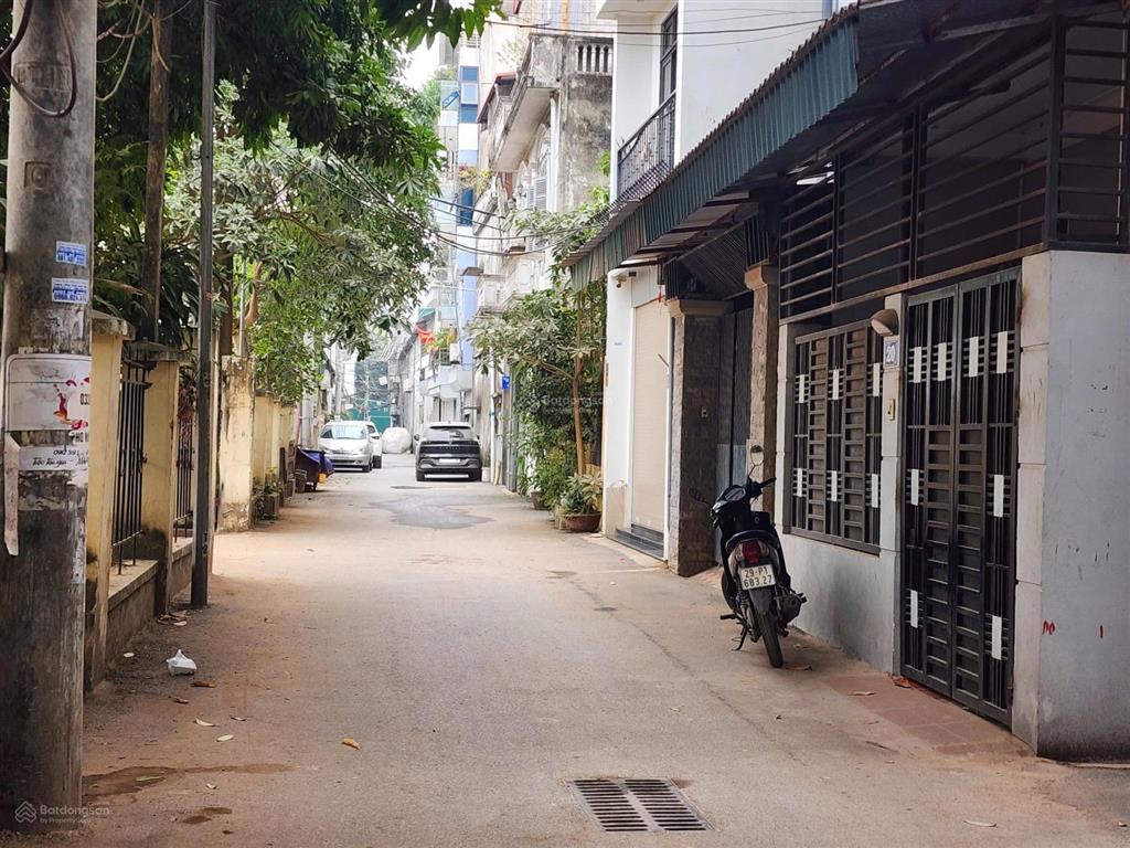 Cho thuê nhà làm văn phòng ,nhà ở tại âu cơ, 30 triệu, 130m2, view đẹp, nhiều tiện ích