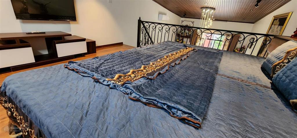 Cho thuê căn hộ 1 phòng ngủ. giá 8.500.000đ, ngõ 445/17 lạc long quân, tây hồ, hà nội