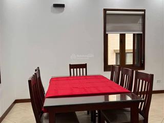 Cho thuê nhà 4,5 tầng khu phố tô ngọc vân đặng thái mai tây hồ hà nội, diện tích 110m2