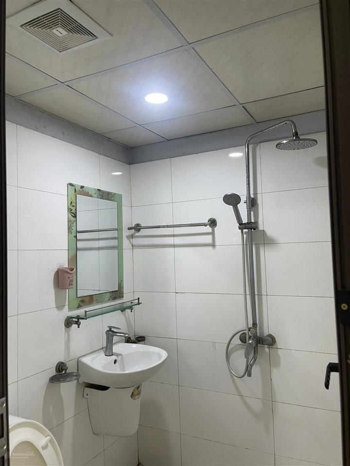 Cho thuê phòng trọ tại ngõ 76 an dương, 3 triệu vnd/tháng, 22m2, 1pn, 1wc, nội thất cơ bản