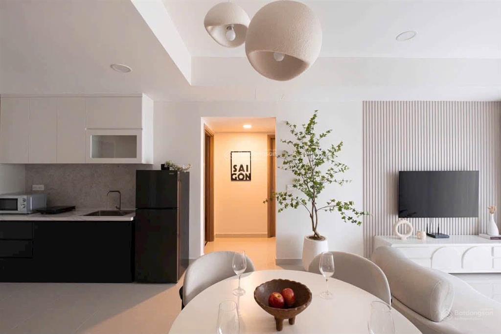 Cho thuê chcc res green tower, 90m2, 3pn, 2wc, giá chỉ 17tr/th,  xem nhà 0931 550 ***
