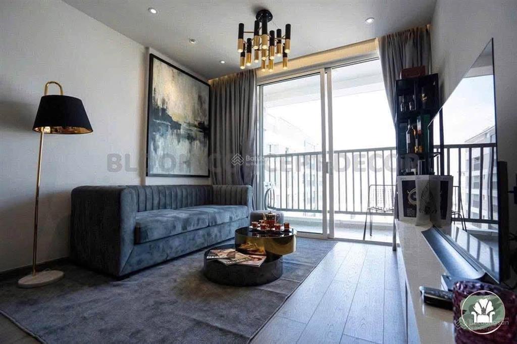 Cho thuê gấp ch cao cấp ở saigon royal residence 1pn, 45m2, nội thất cơ bản 12 triệu  0931 550 ***