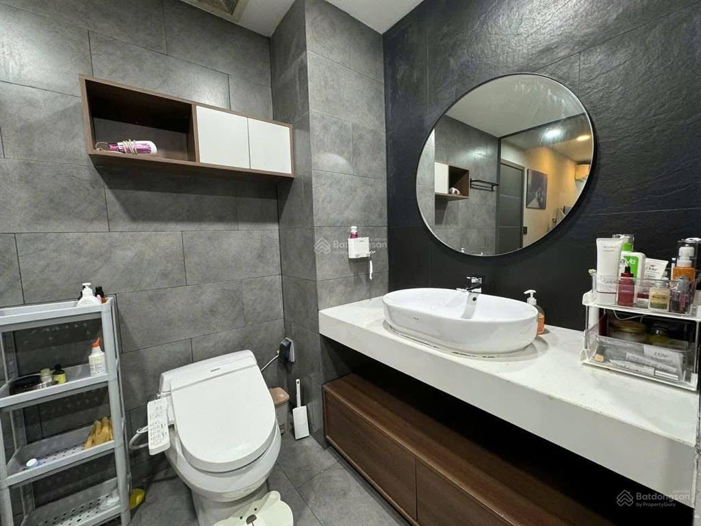 Cho thuê gấp ch cao cấp ở saigon royal residence 1pn, 45m2, nội thất cơ bản 12 triệu  0931 550 ***