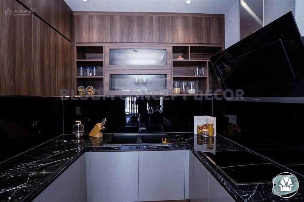 Cho thuê gấp ch cao cấp ở saigon royal residence 1pn, 45m2, nội thất cơ bản 12 triệu  0931 550 ***