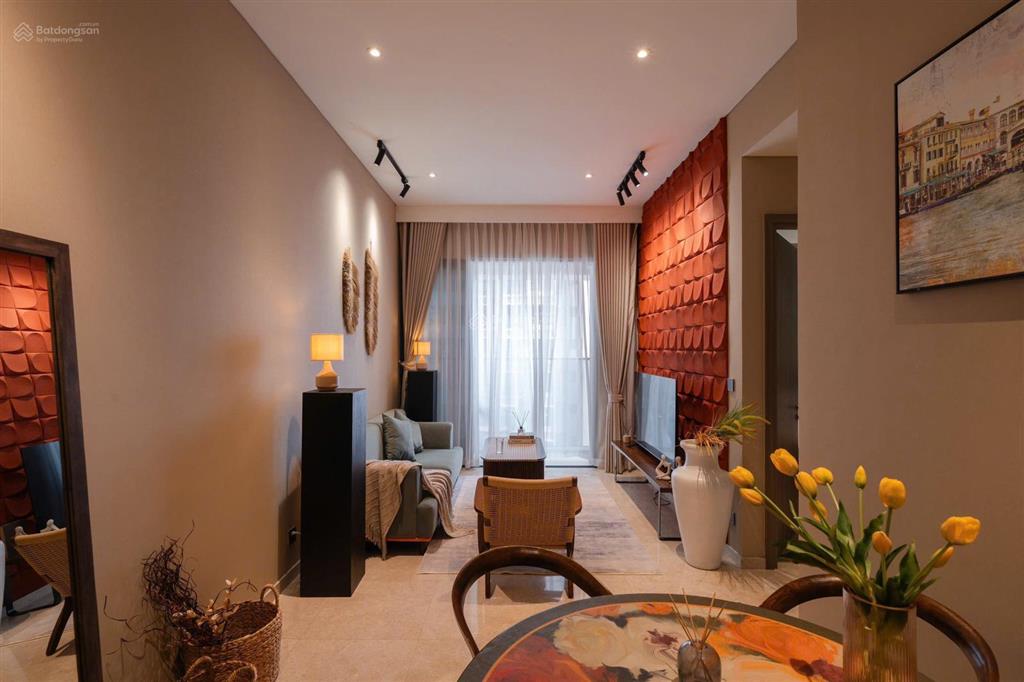 Cho thuê chung cư cao cấp the marq, 55m2 2pn giá chỉ từ 26tr/th, nhà cực đẹp  0931 550 ***