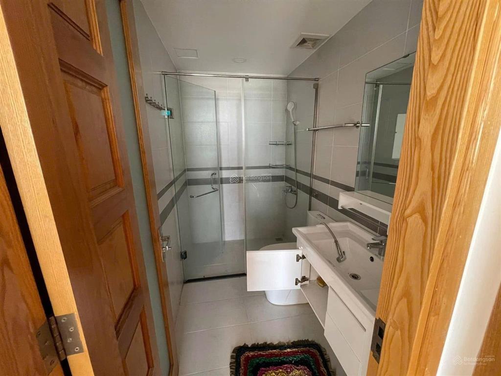 Cho thuê chcc kingston residence, 85m2 2pn 2wc giá chỉ 17tr/th 