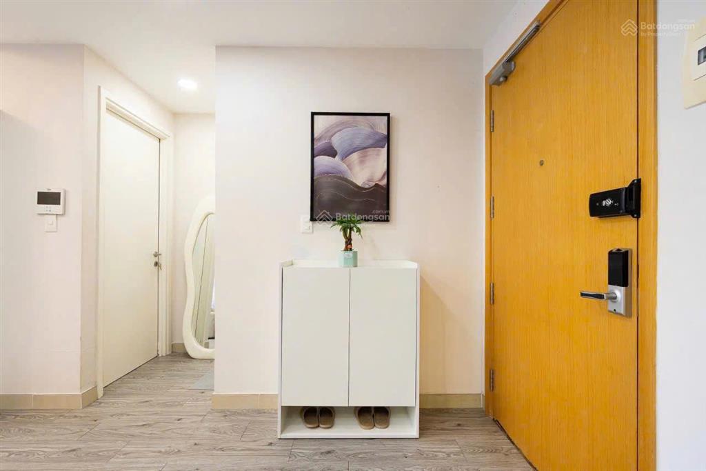 Cho thuê ch tại tản đà court, 105m2, 3pn 2wc giá 16tr/th  xem nhà 0931 550 ***
