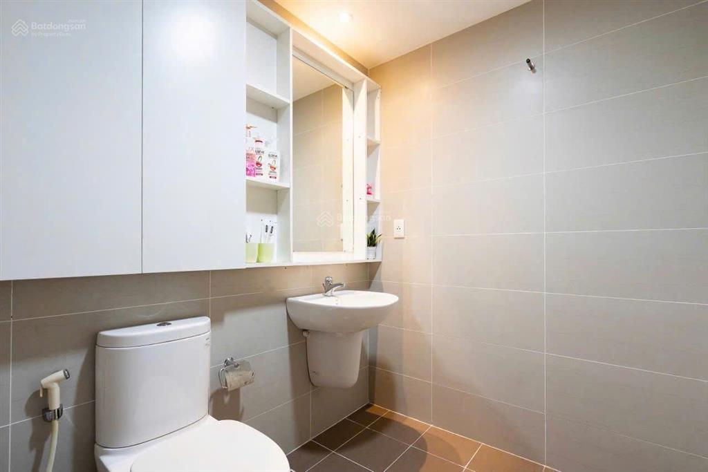 Cho thuê ch tại tản đà court, 105m2, 3pn 2wc giá 16tr/th  xem nhà 0931 550 ***