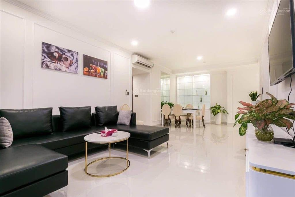 Cho thuê cc kingdom 101, 80m2, 2pn, 2wc, giá 17tr/th  0931 550 ***