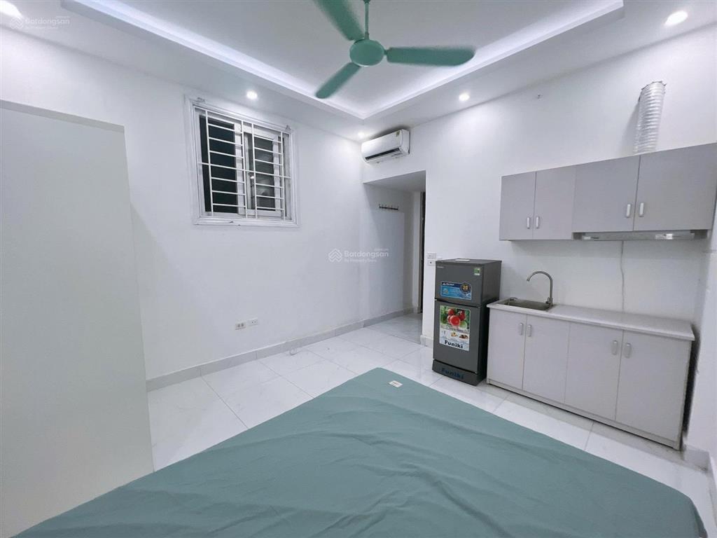 Xách vali vào ở luôn  phòng studio full đồ đường láng