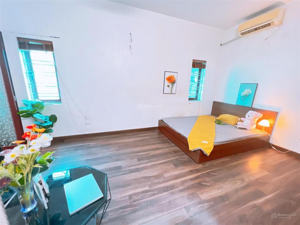 Phòng studio full đồ từ az vào ở luôn 1194 đường láng (25m)