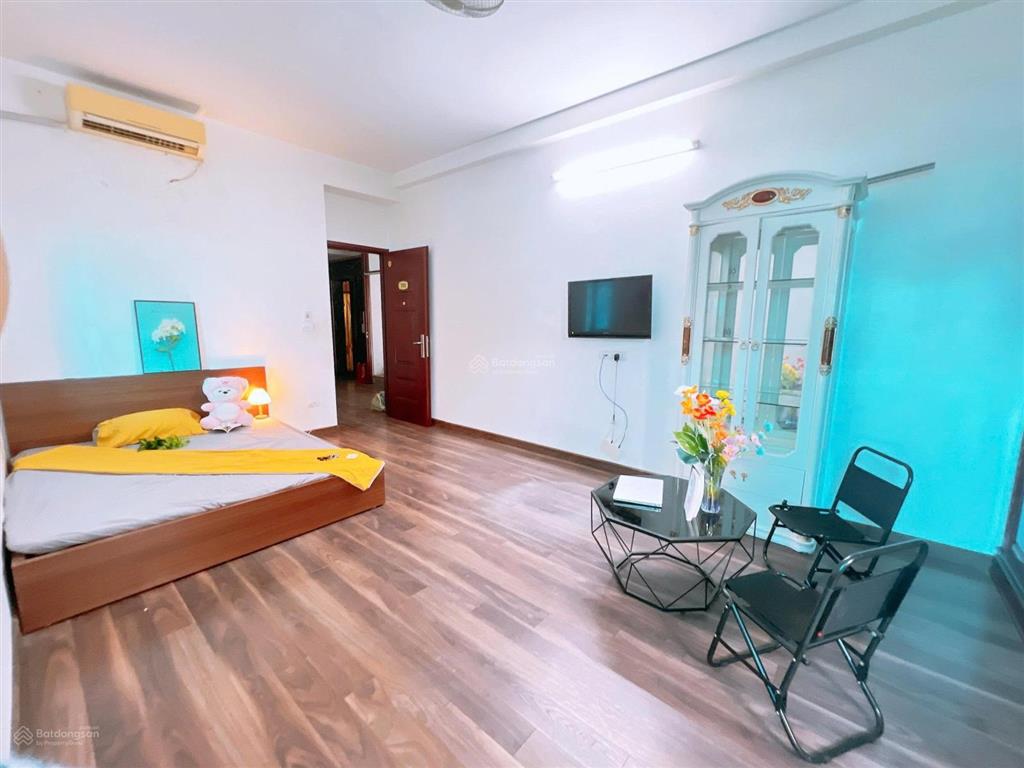 Phòng studio full đồ từ az vào ở luôn 1194 đường láng (25m)