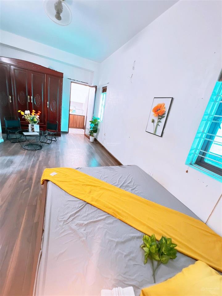 Phòng studio full đồ từ az vào ở luôn 1194 đường láng (25m)