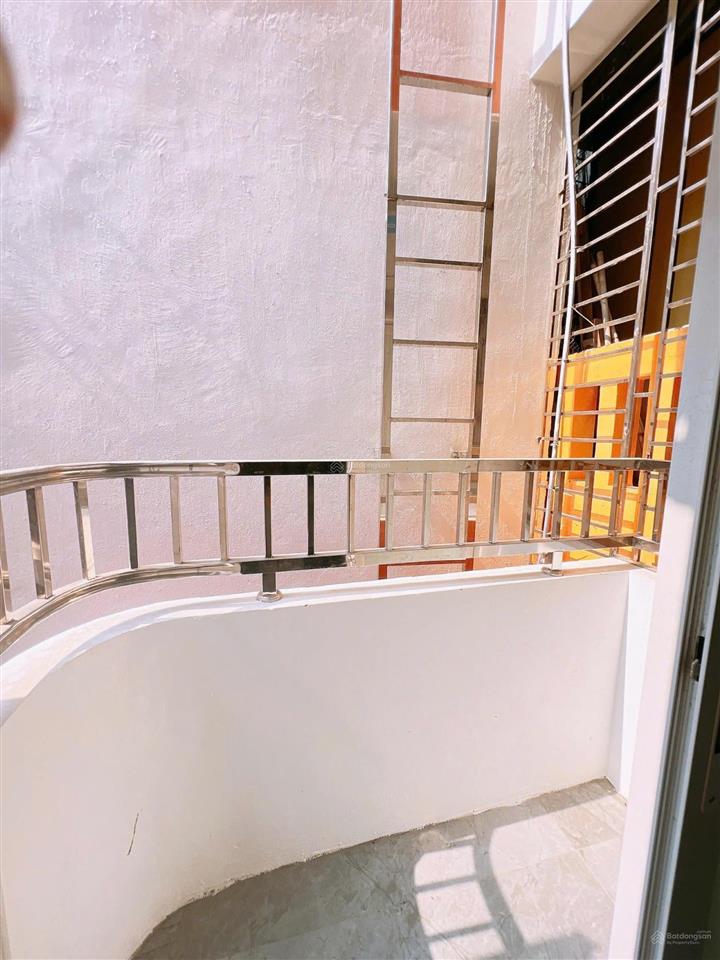 Cho thuê studio 30m² ban công full đồ có sofa 521 phạm văn đồng, đối diện mega market (ở luôn)