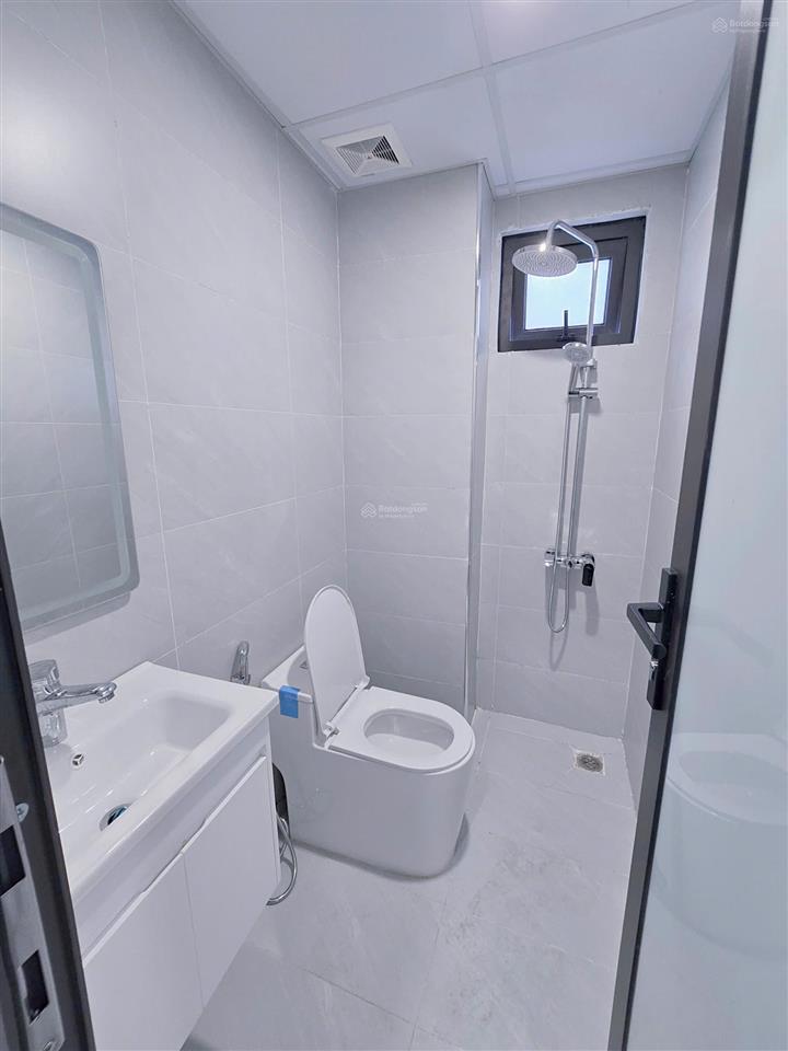 Đập hộp căn hộ luxury 42 yên hòa nội thất cao cấp, ban công riêng, máy giặt riêng