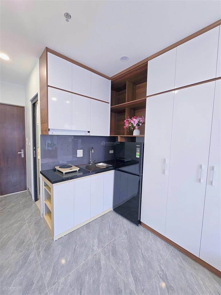 Đập hộp căn hộ luxury 42 yên hòa nội thất cao cấp, ban công riêng, máy giặt riêng