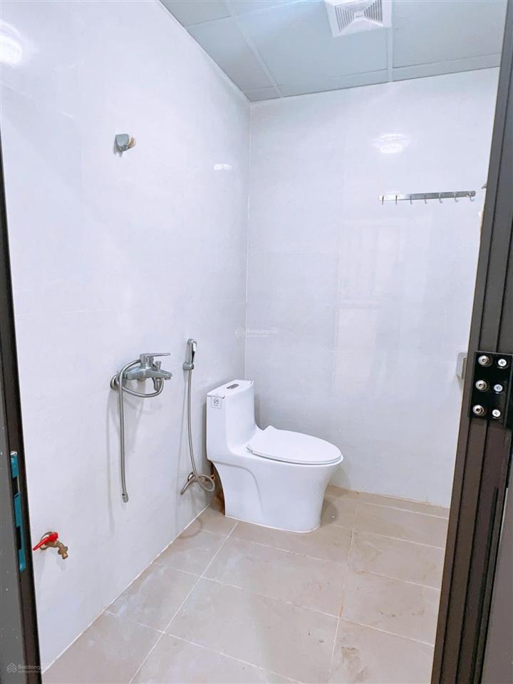 Cho thuê phòng 35m2 ngõ 569 lạc long quân ô tô đỗ cửa, đủ nội thất, giá từ 4.5 tr/tháng
