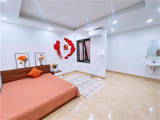 Cho thuê phòng 35m2 ngõ 569 lạc long quân ô tô đỗ cửa, đủ nội thất, giá từ 4.5 tr/tháng