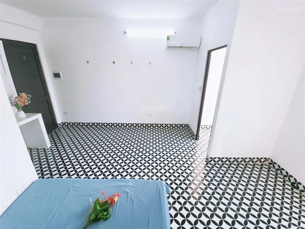 Cho thuê phòng studio 30m2 nhà mới ngõ 180 phú thượng full nội thất, an toàn pccc, giá 4.3 tr