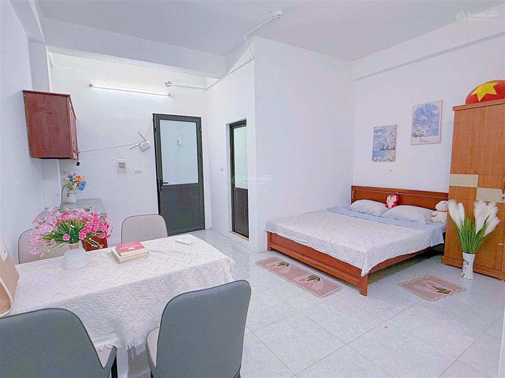 Studio ngay trung tâm mỹ đình giá chỉ 3tr7 cách mặt phố nguyễn hoàng 20m