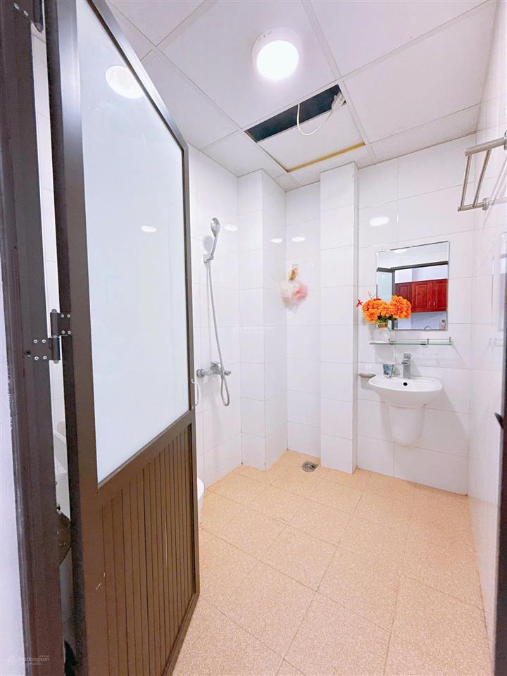 Studio ngay trung tâm mỹ đình giá chỉ 3tr7 cách mặt phố nguyễn hoàng 20m