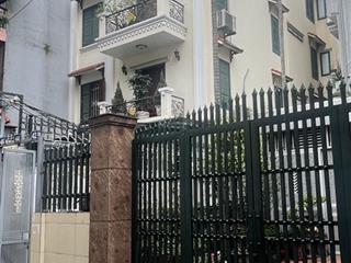 Siêu phẩm sân vườn 172m2 nguyễn văn cừ long biên 5 tầng thang máy, oto vào nhà nhỉnh 42 tỏi