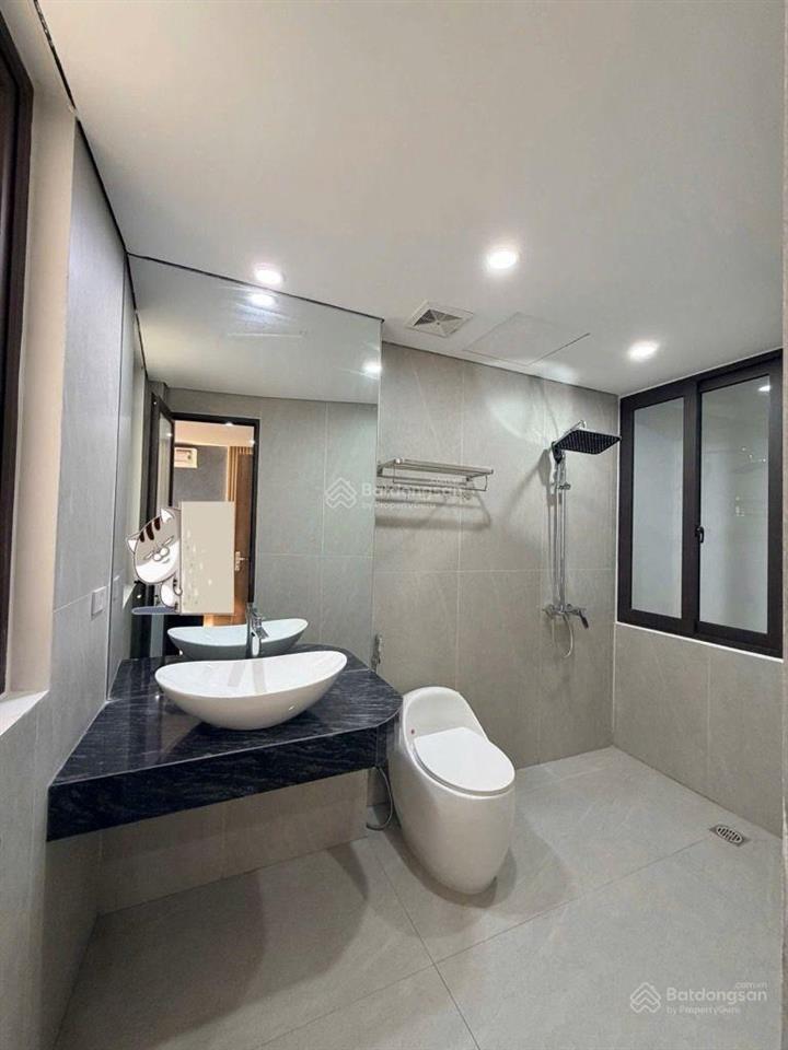 Nhà long biên lô góc 51m2 6 tầng thang máy gara ô tô, mặt tiền 6m hơn 10 tỏi
