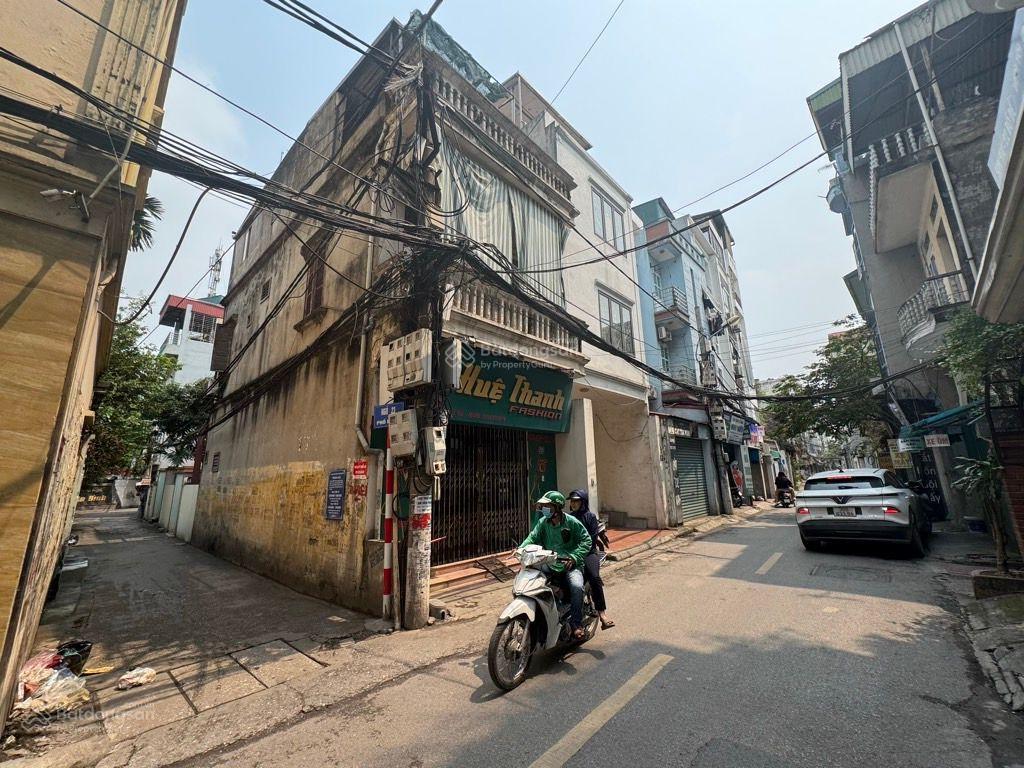 Đất bồ để long biên 185m2 mặt tiền 10m ô tô 7 chỗ vào đất 33 tỏi