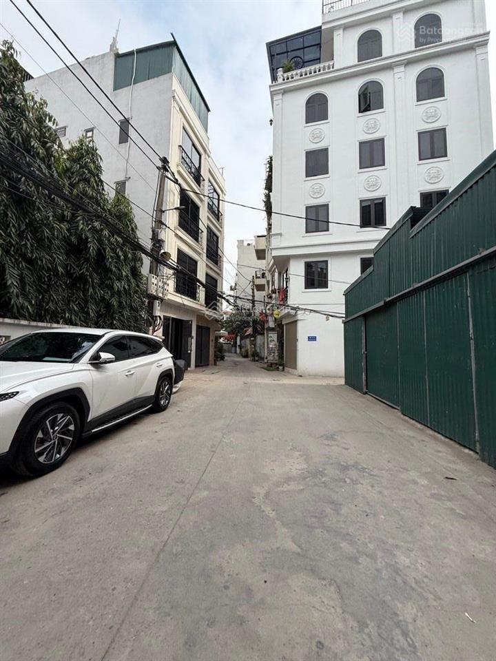 Đất ngọc thuỵ long biên 177m2, đường thông oto tránh nhau, 26.8 tỏi