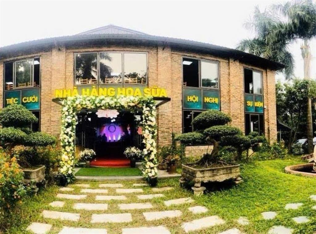 Nhà kinh doanh nhà hàng, sân vườn ao cá, mặt đường ql2 nội bài 8930m2, mặt tiền 200m 160 tỷ