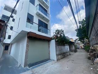 Nhà 5 tầng bát khối long biên, ô tô đỗ cổng 30m2 hơn 6 tỷ