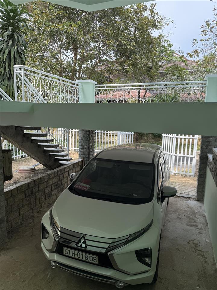 Cho thuê biệt thự sân vườn 384m2 khu compound thảo nguyên sài gòn, chỉ 10 triệu/tháng