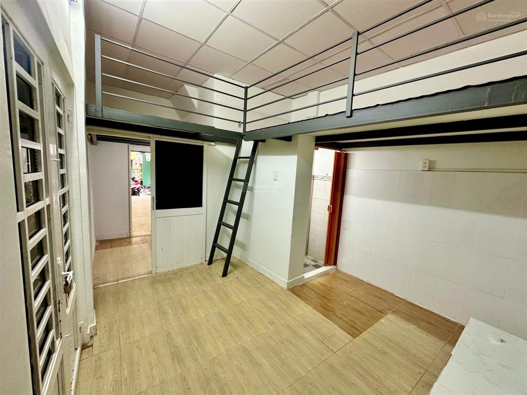 Bán nhà mặt tiền đường đoàn văn bơ, phường xóm chiếu quận 4, 1 trệt 1 lầu 4pn 3wc, sổ hồng riêng!