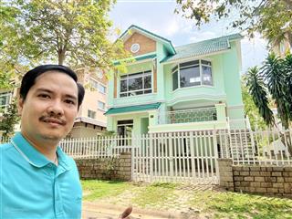 Tôi chính chủ cần bán biệt thự compound thảo nguyên sài gòn, q9, giá 28 tỷ