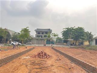 Bán lô đất 2 mặt tiền ngay cạnh hồ đại lải