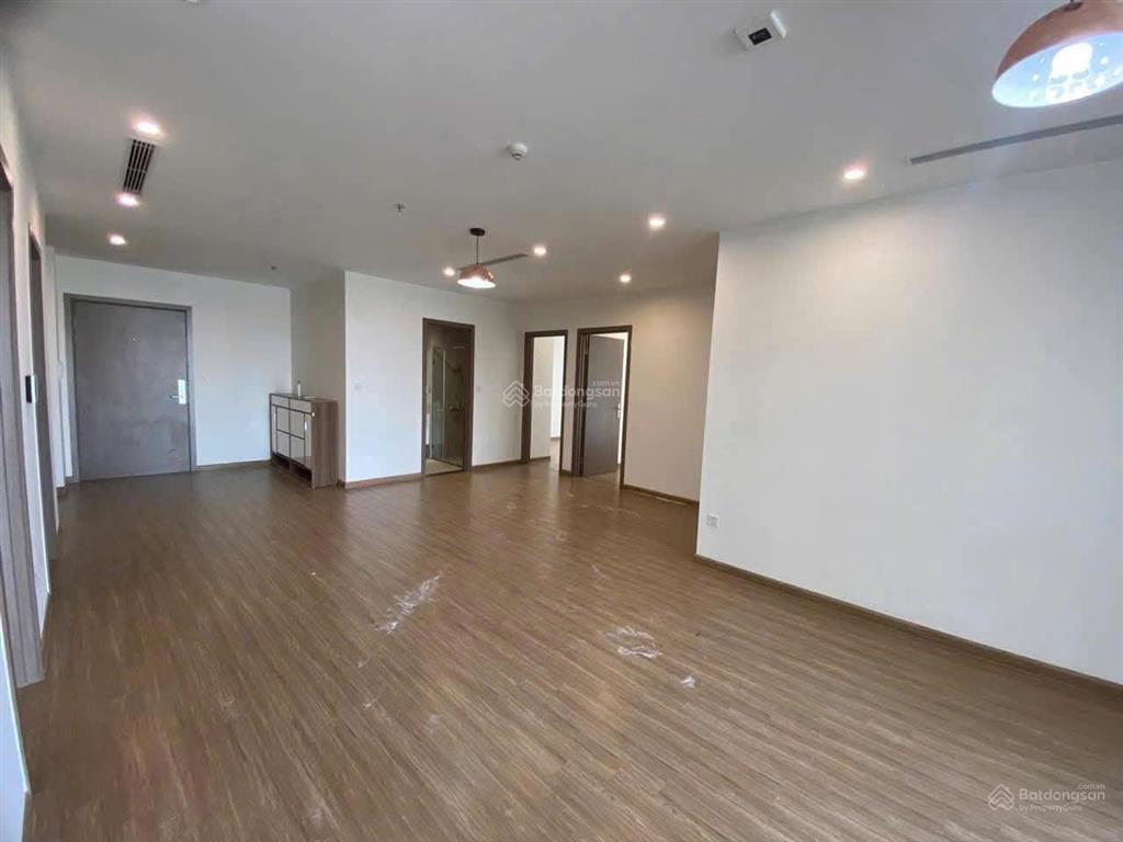 Bán cc 4pn, 3wc tại vinhomes skylake, 18,6 tỷ, 145m2, giá siêu hời, chính chủ