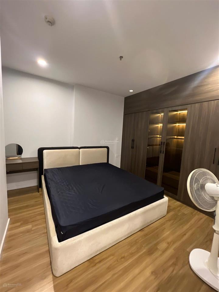 Bán gấp căn hộ 2pn trinity tower, 6,5 tỷ, 70m2, đầy đủ nội thất, chính chủ