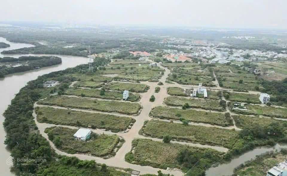 Bán gấp đất tại khu biệt thự, thửa đất số 87, nhơn đức, 6,1 tỷ, 207 m2 đẹp, nhiều tiện ích