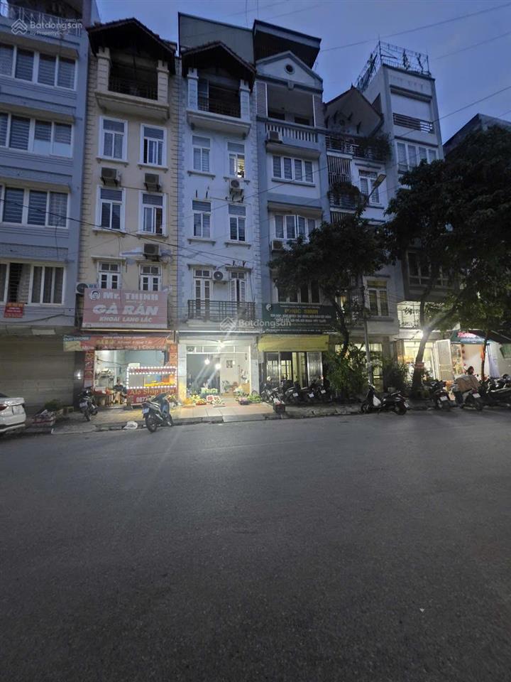 Chính chủ bán nhà chợ bông đỏ, ngô thì nhậm, hà đông. kinh doanh. dt 48m2, mt 4m. giá 13 tỷ