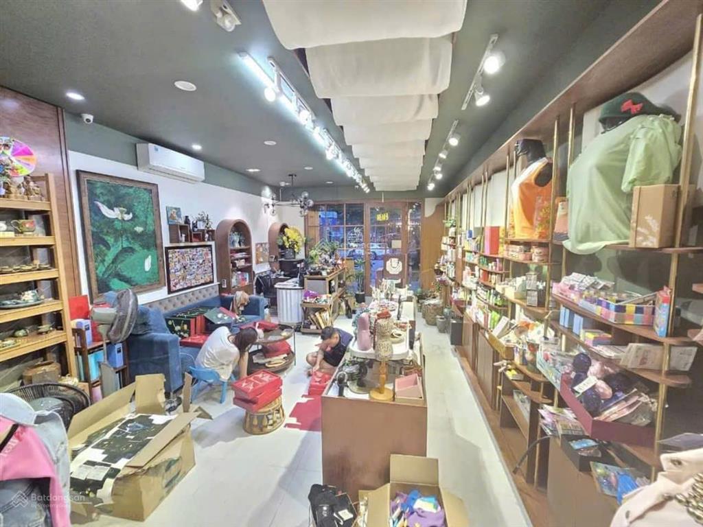 Chính chủ bán nhà trục kinh doanh kđt văn phú, hà đông. diện tích 90m2, 5 tầng, thang máy. giá 19ty