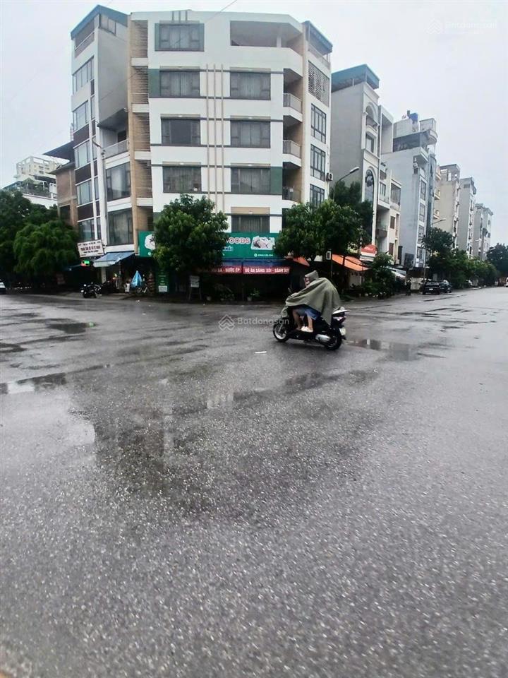 Chính chủ bán đất vạn phúc, hà đông. nằm trên trục đường đôi, kinh doanh.diện tích 50m2. giá 12 tỷ