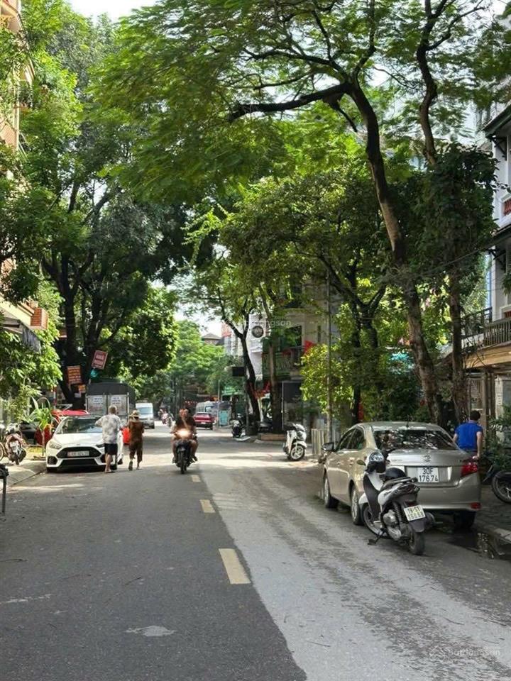 Bán nhà tt18. d52 văn quán, hà đông. dt 84m2, 5 tầng. kinh doanh, không ngập. giá thoả thuận