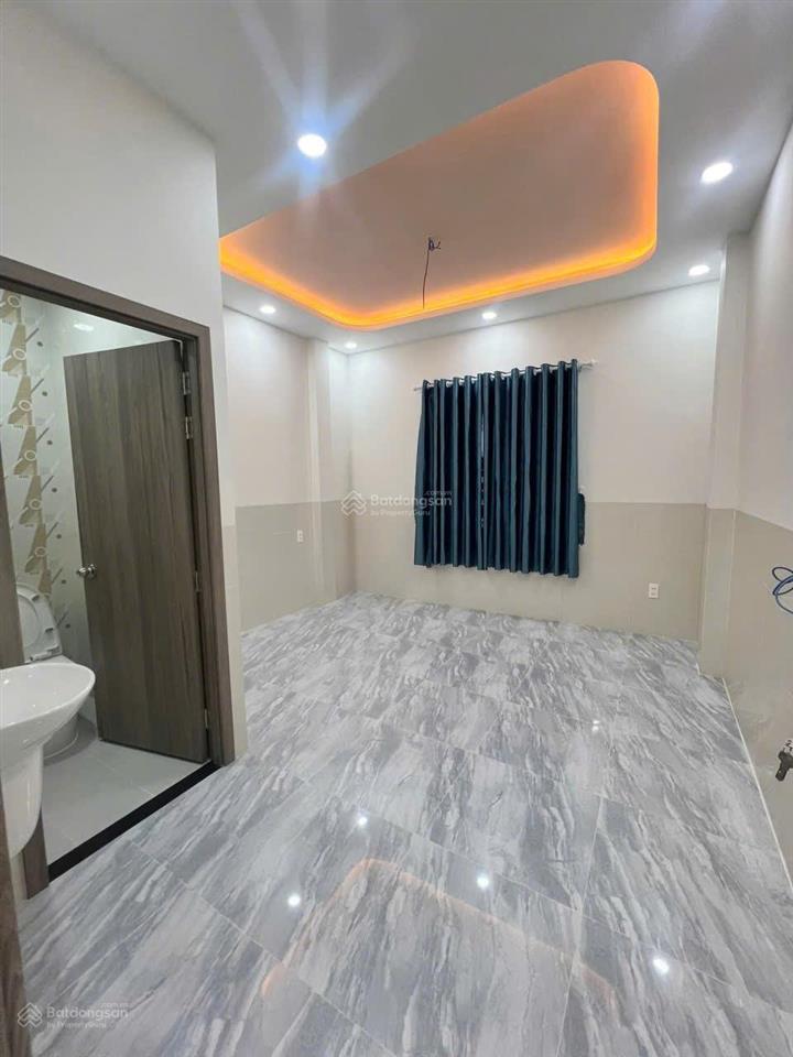 Cho thuê phòng đẹp wc riêng, máy lạnh inverter gần chợ long trường